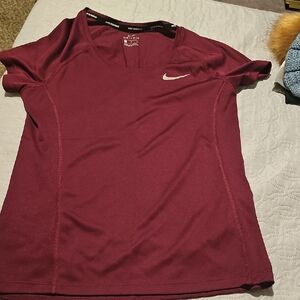 Nike Women's Burgundy Short Sleeve Tee